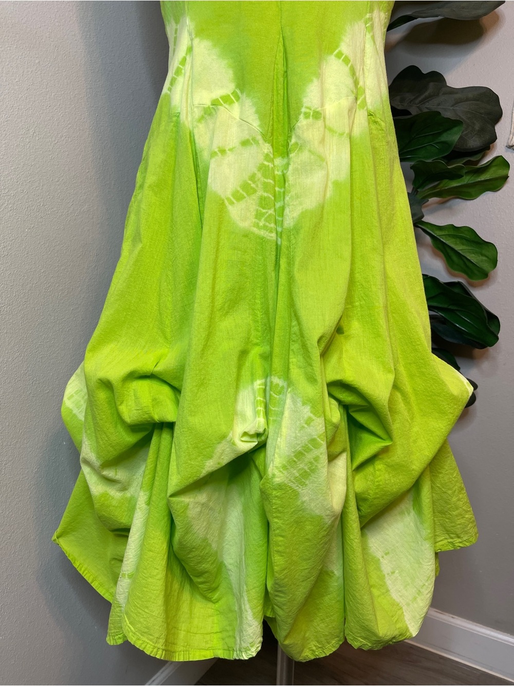 Artsy Boho Lagenlook French Bustle 100% Cotton Midi Dress Lime Green Tie Dye - Picture 3 of 15